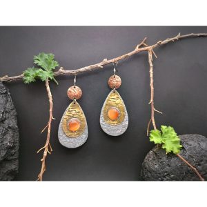 Exotic Expression Mix Metal Earrings With Orange Cat Eyes Stone